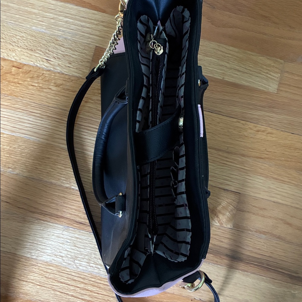 Luv Betsey by Betsey Johnson bag - Picture 5 of 14